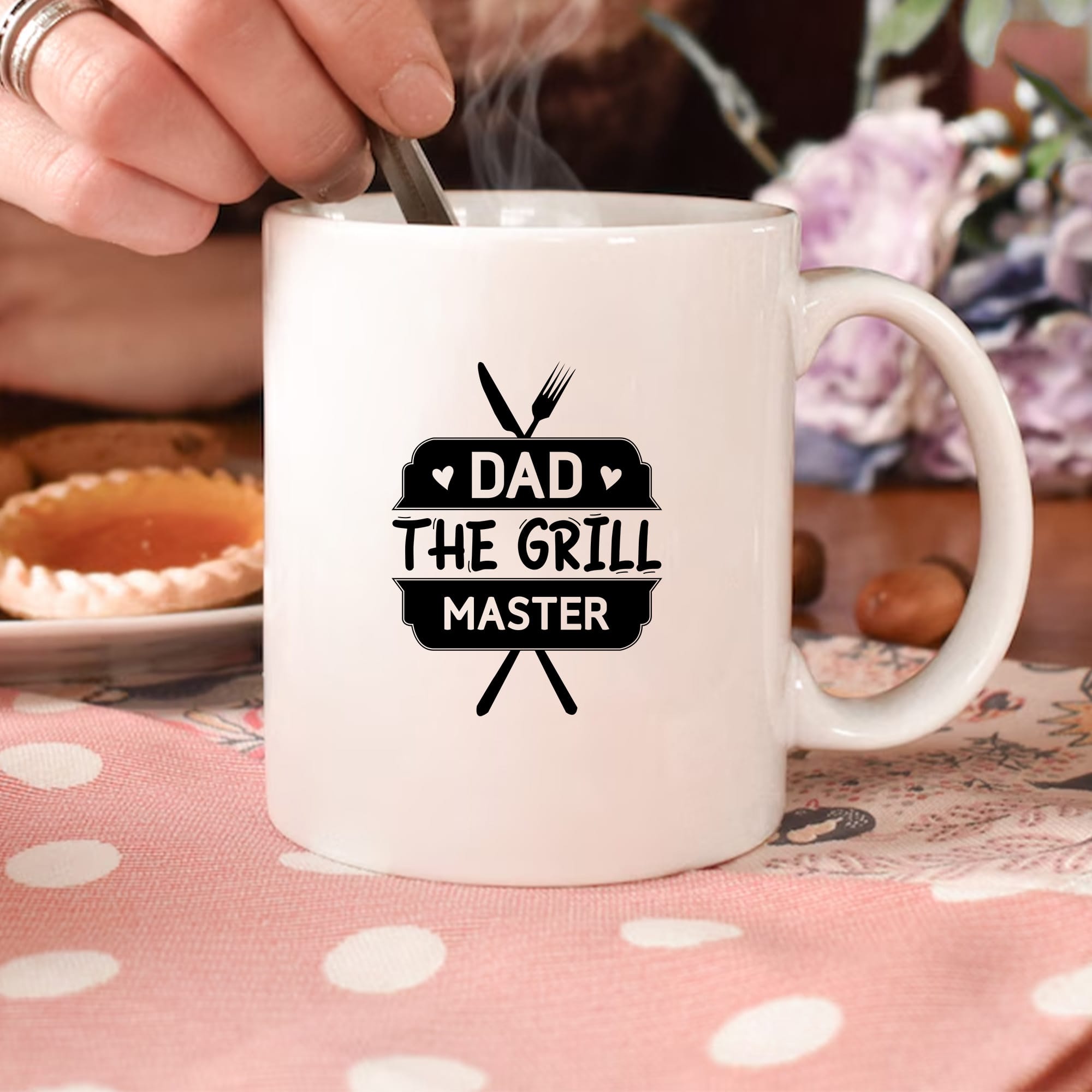 Dad Grill Master SVG Cut File. Cricut, Silhouette, CNC compatible. Father's Day BBQ gift.