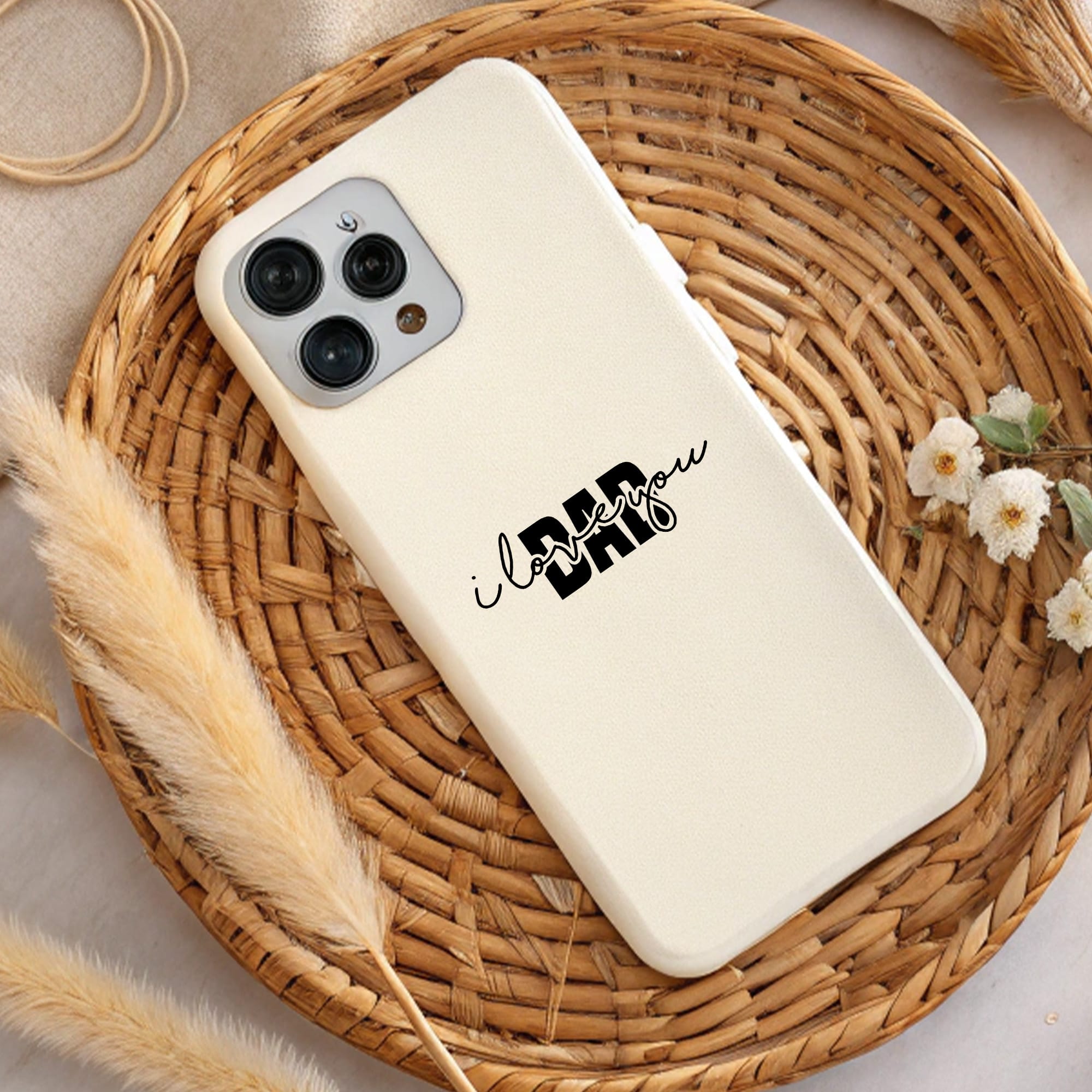 Cream iPhone case with "I love you Dad" design. Perfect Cricut & Silhouette cut file for Father's Day.