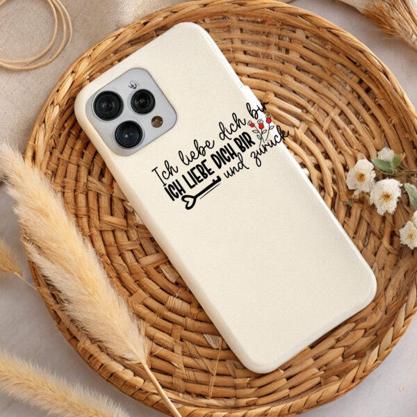 Cream phone case with "I love you" design, red roses, key, and heart. Perfect gift! DTF & sublimation PNG.